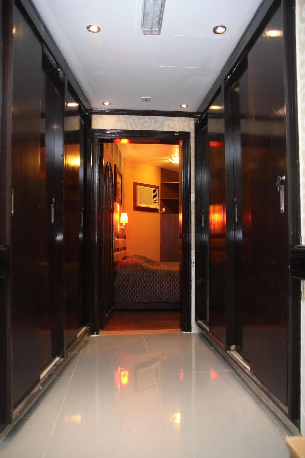 Oyo 329 Down Town Hotel Dubai Exteriör bild